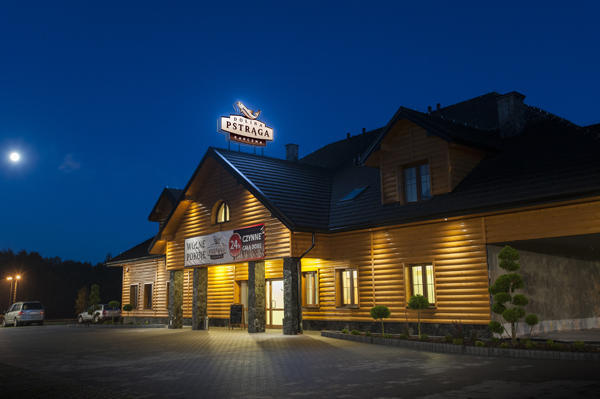 فندق ماخوفافي  Karczma Dolina Pstraga المظهر الخارجي الصورة